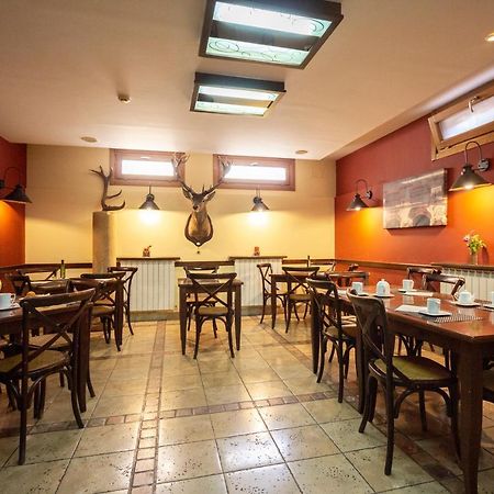 Hostal Los Canteros Golmayo Esterno foto