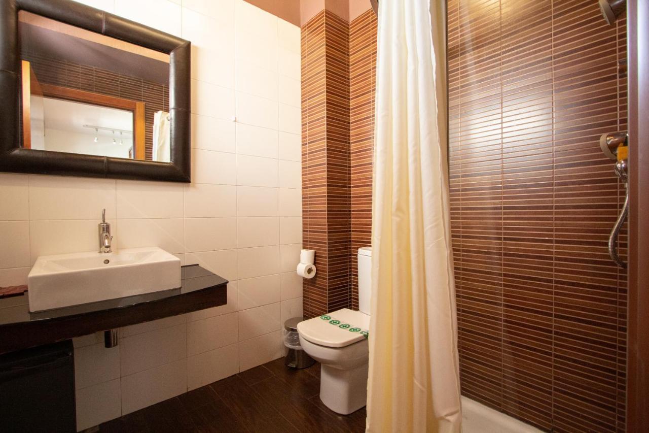 Hostal Los Canteros Golmayo Esterno foto