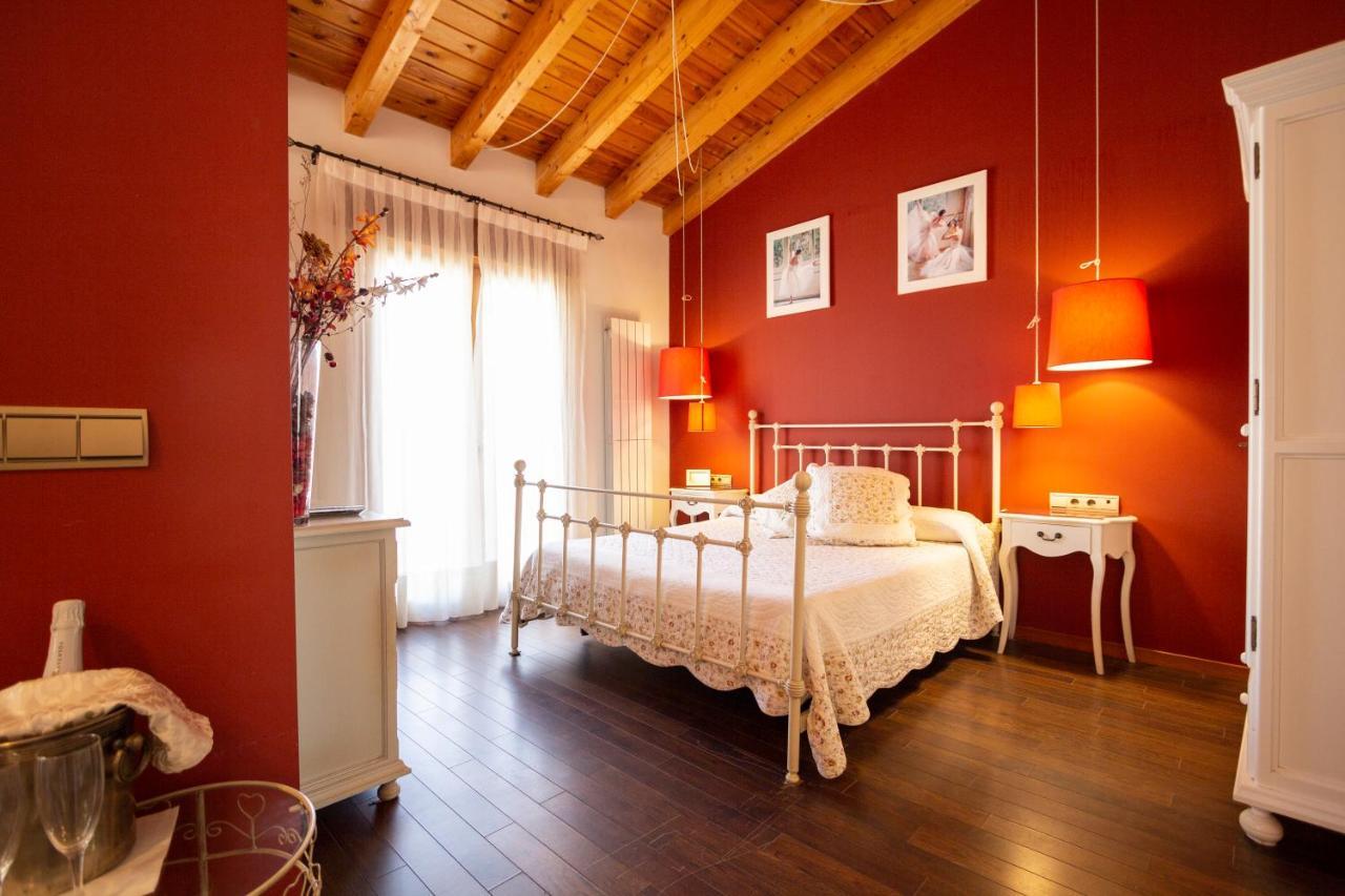 Hostal Los Canteros Golmayo Esterno foto